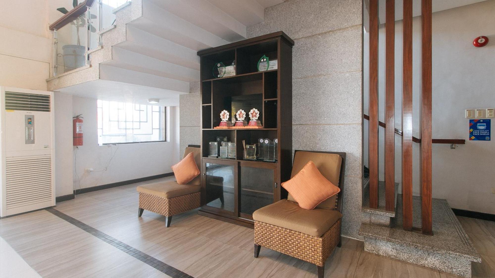 Bliss Hotel San Fernando Pampanga City Ngoại thất bức ảnh